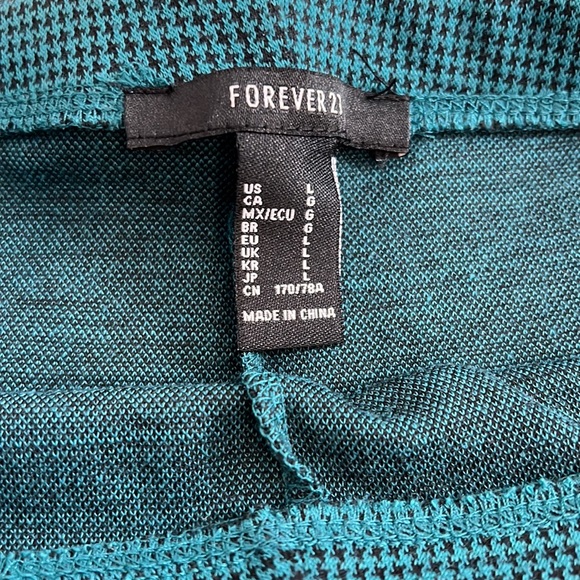 Forever 21 | retro bell bottom pants - Picture 4 of 5